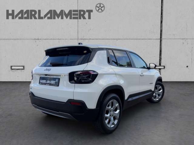 Fahrzeugbild eines Jeep Avenger