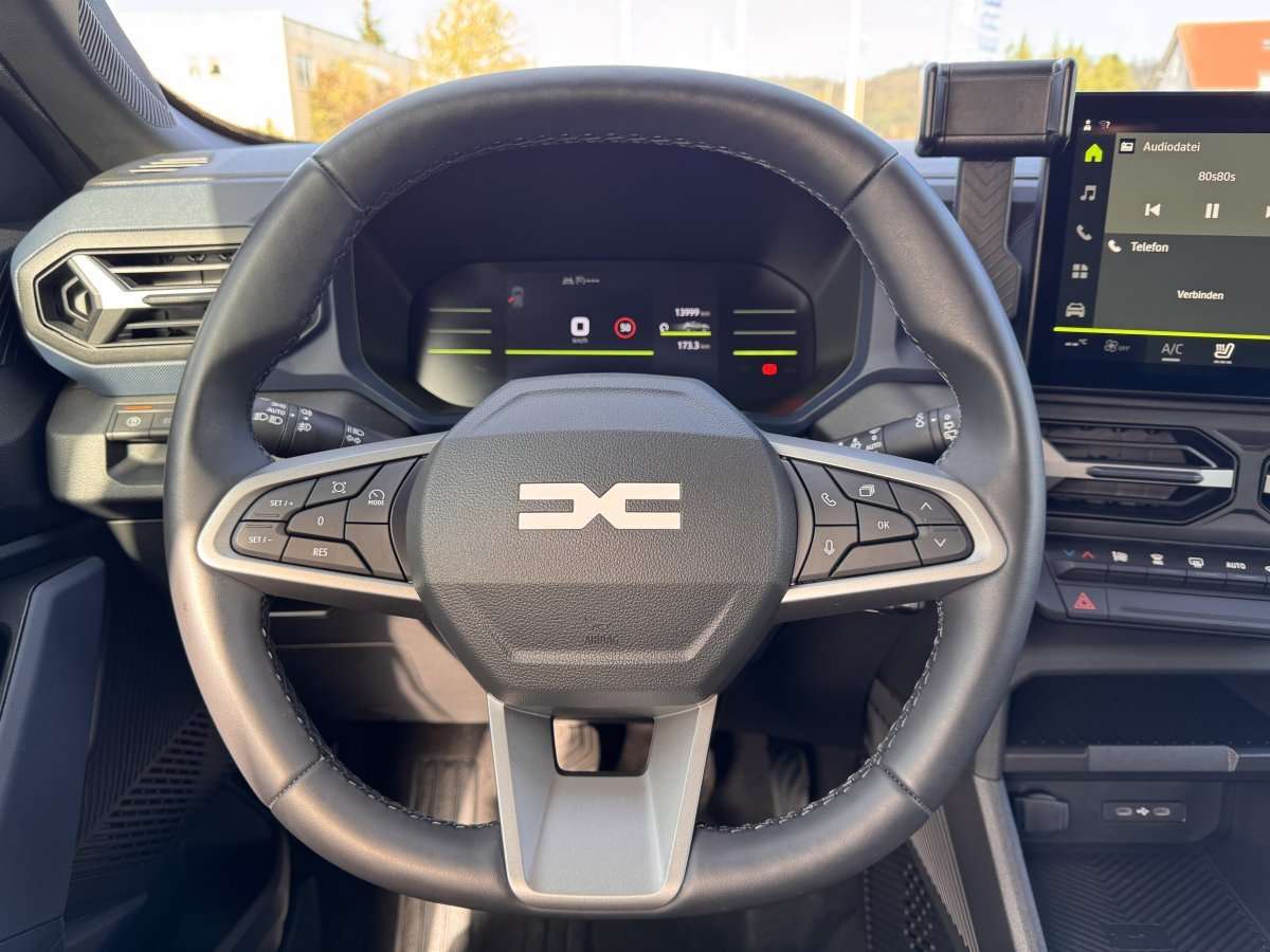 Fahrzeugbild eines Dacia Duster