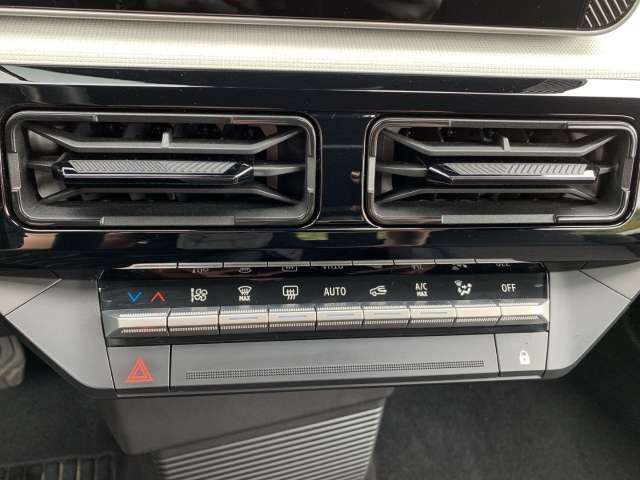 Fahrzeugbild eines Renault 5 E-TECH