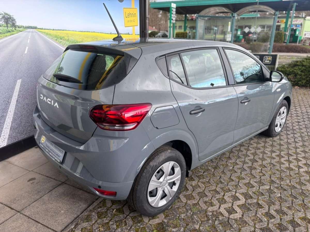 Fahrzeugbild eines Dacia Sandero
