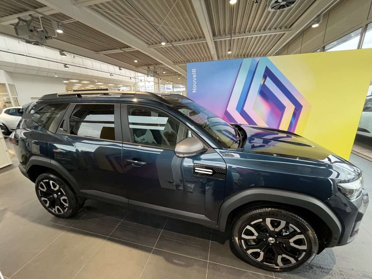 Fahrzeugbild eines Dacia Bigster