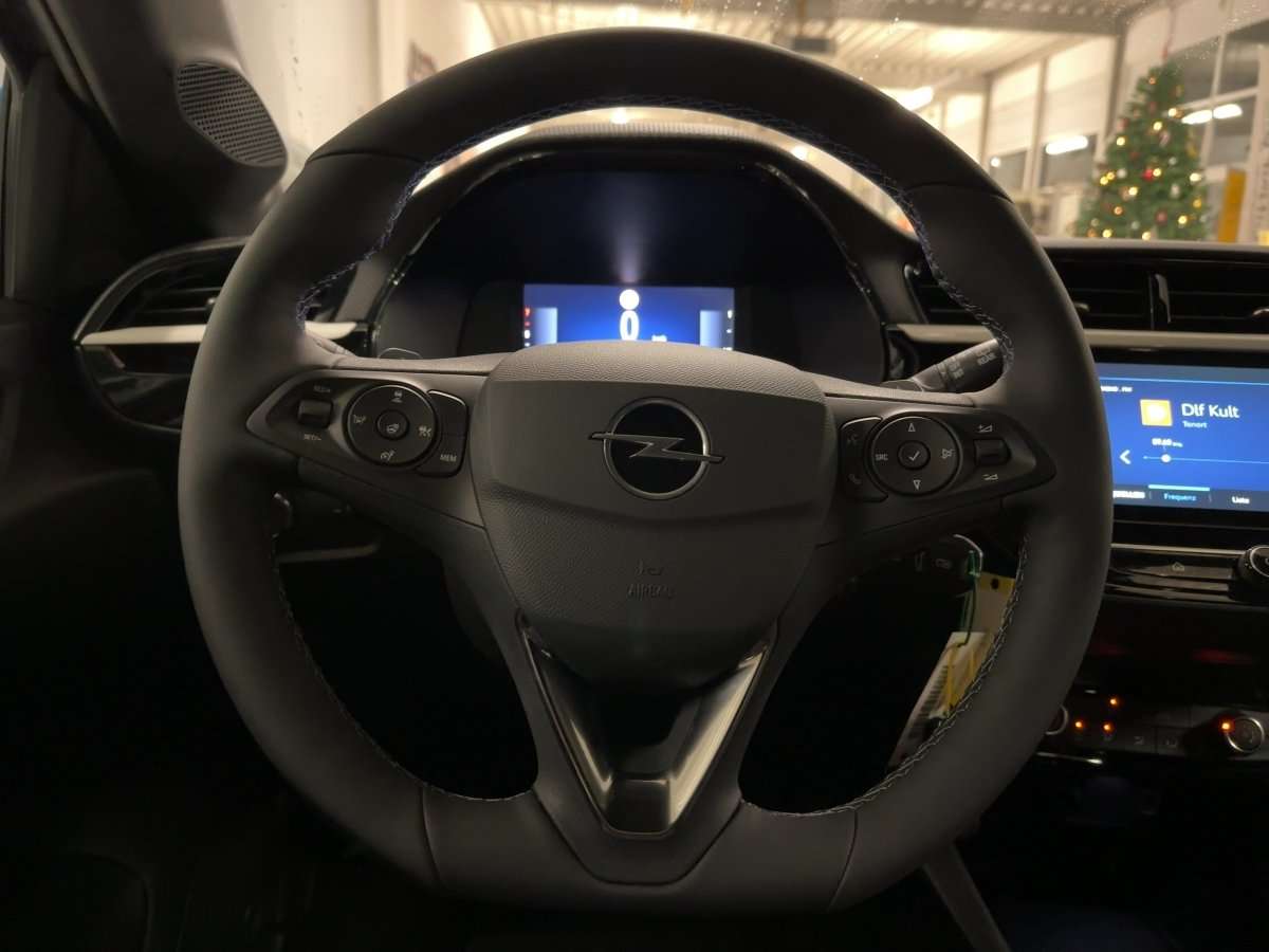 Fahrzeugbild eines Opel Corsa