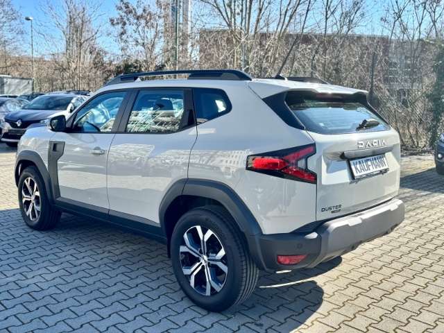 Fahrzeugbild eines Dacia Duster