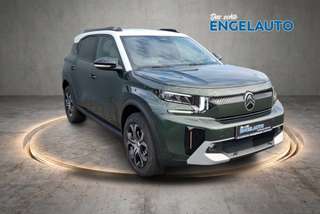 Schräge Frontansicht auf einen Citroën C3 , freigestellt
