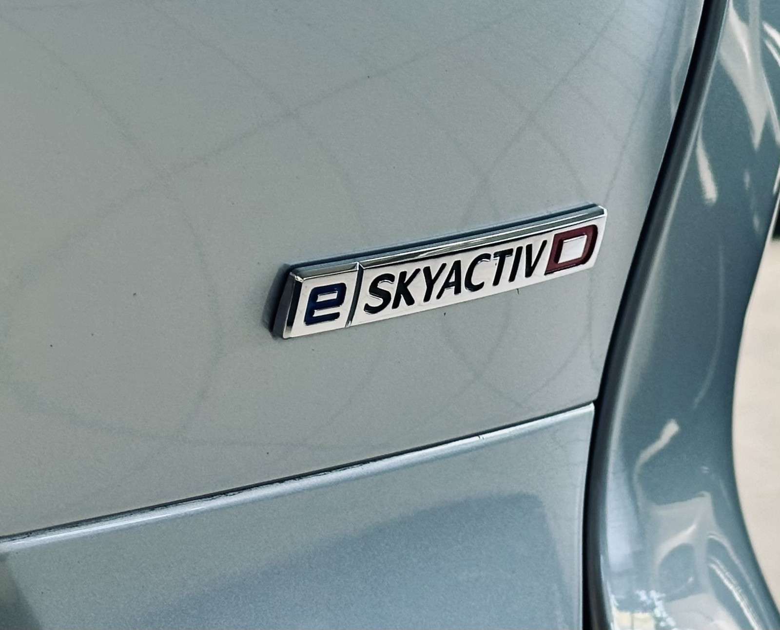 Fahrzeugbild eines Mazda CX-60