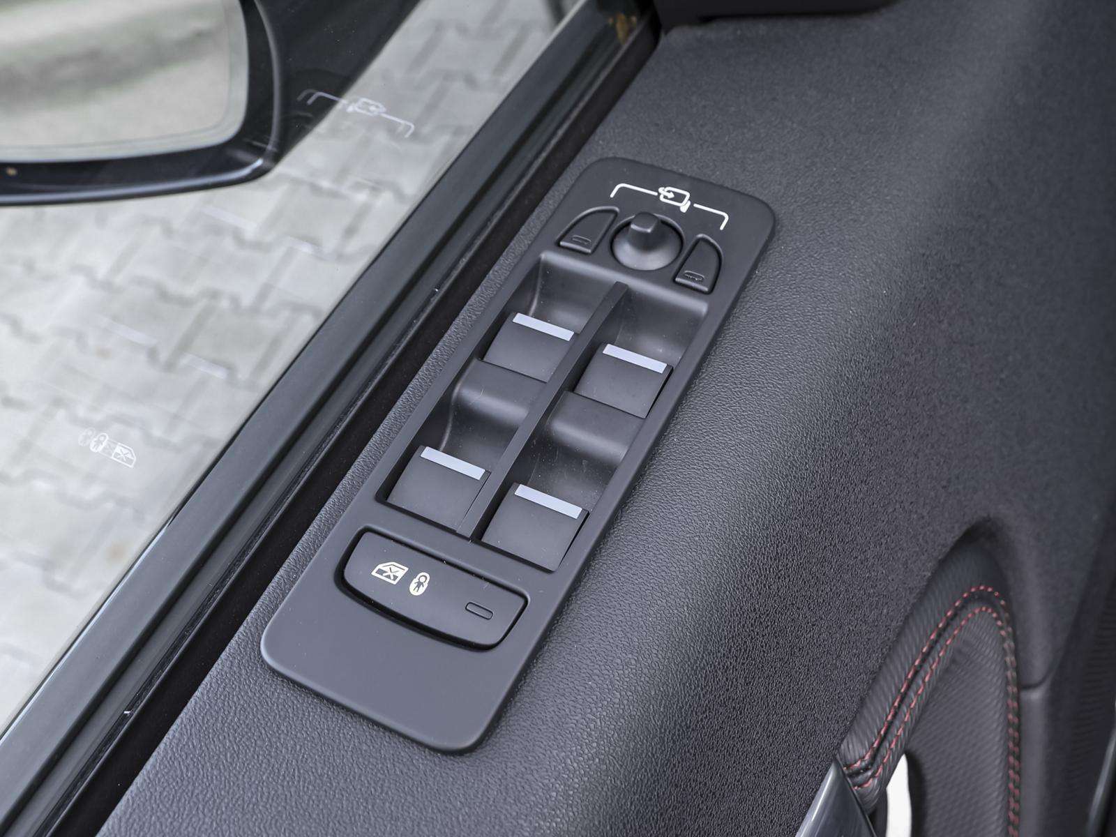 Fahrzeugbild eines Land Rover Discovery Sport