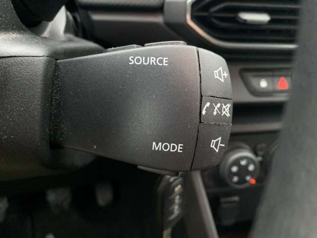 Fahrzeugbild eines Dacia Sandero