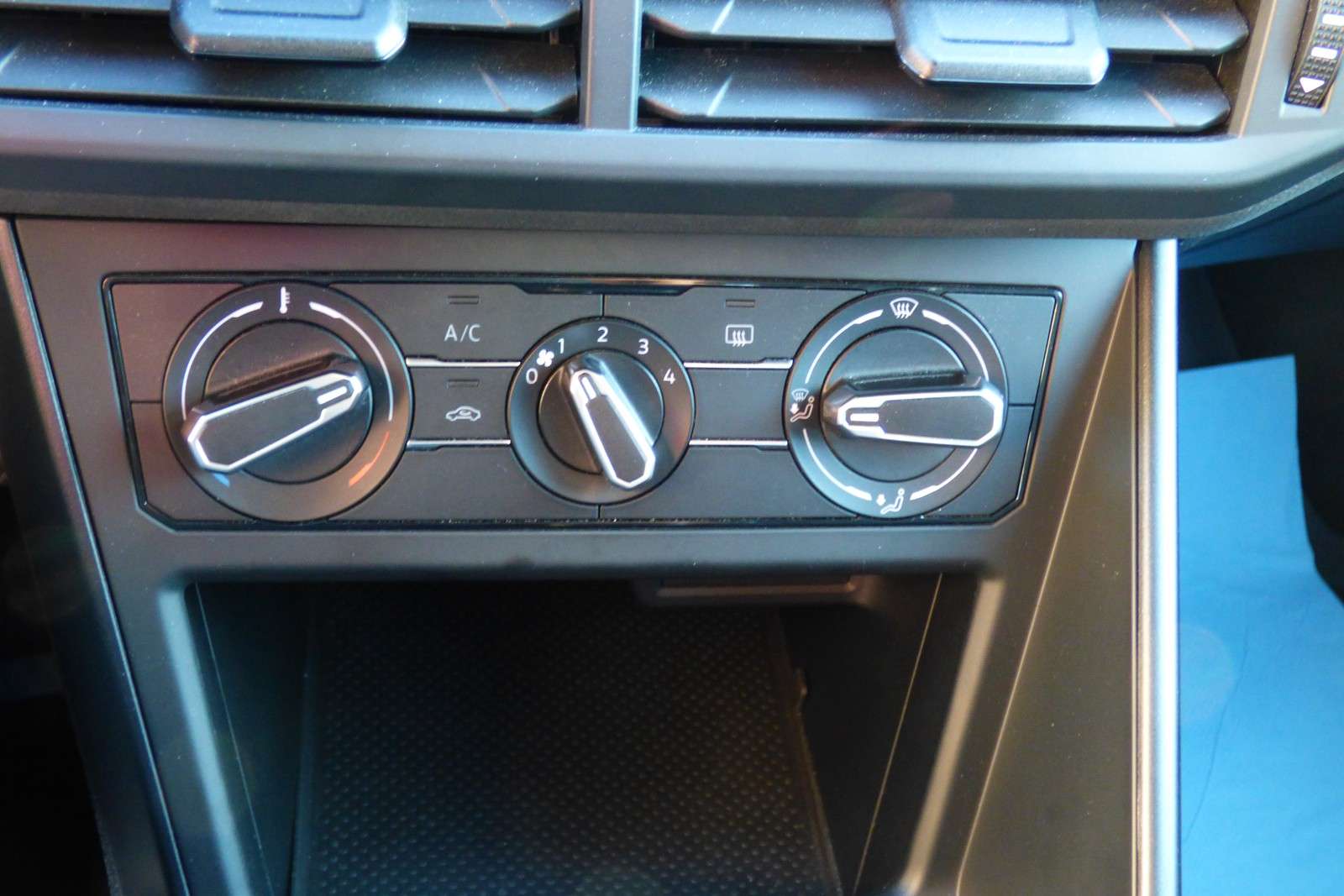 Fahrzeugbild eines Volkswagen Taigo