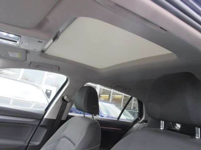 Fahrzeugbild eines Volkswagen Golf