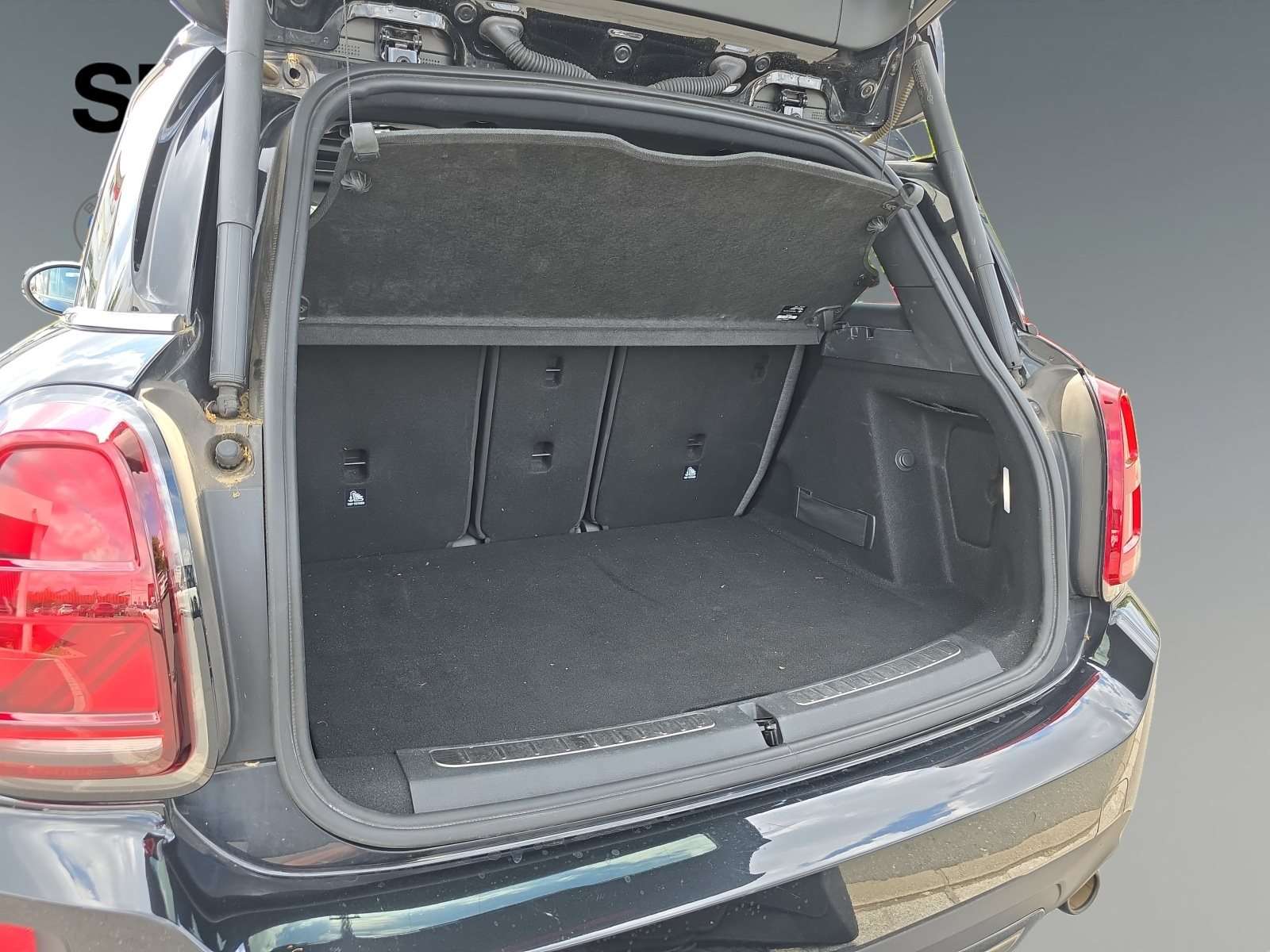 Fahrzeugbild eines MINI COOPER