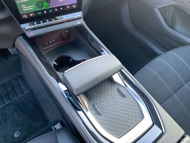 Fahrzeugbild eines Renault Austral