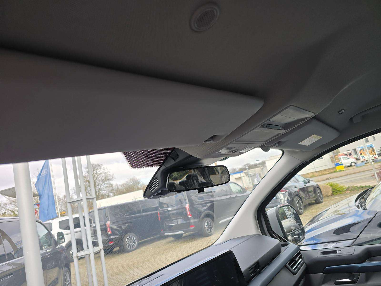 Fahrzeugbild eines Ford Tourneo Custom