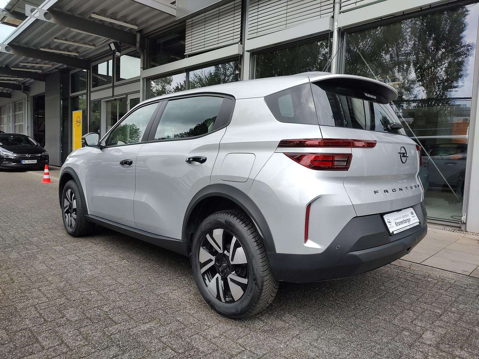 Fahrzeugbild eines Opel Frontera