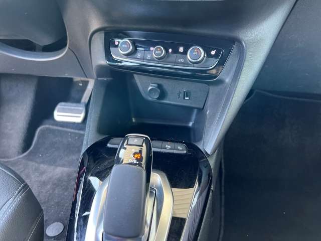 Fahrzeugbild eines Opel Corsa