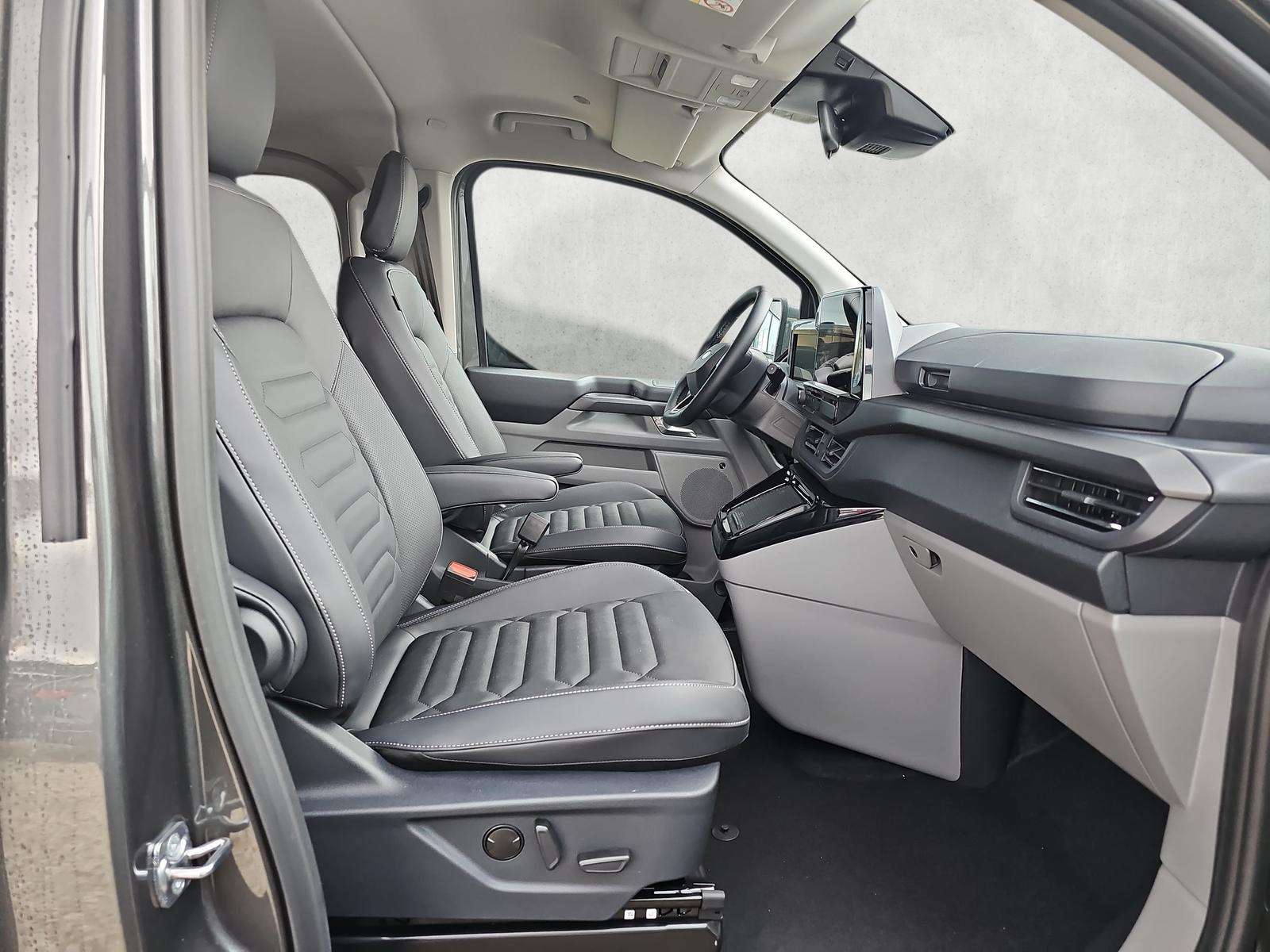 Fahrzeugbild eines Ford Tourneo Custom