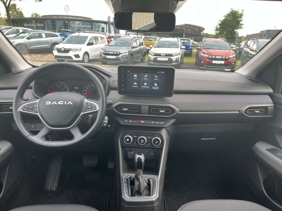 Fahrzeugbild eines Dacia Sandero