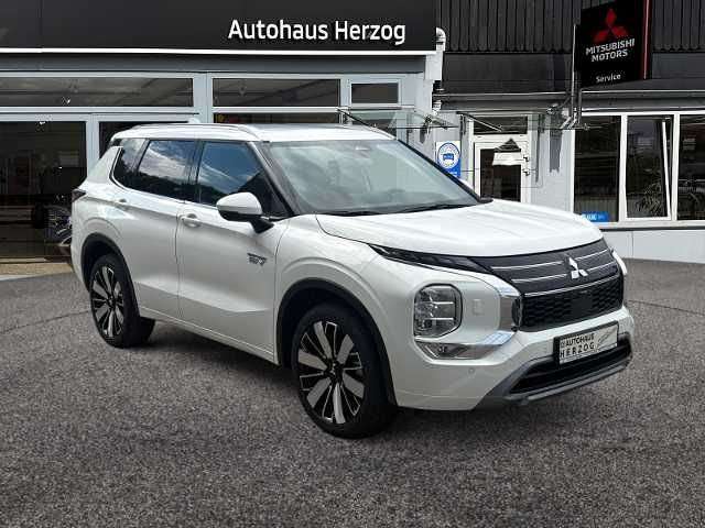 Fahrzeugbild eines Mitsubishi Outlander