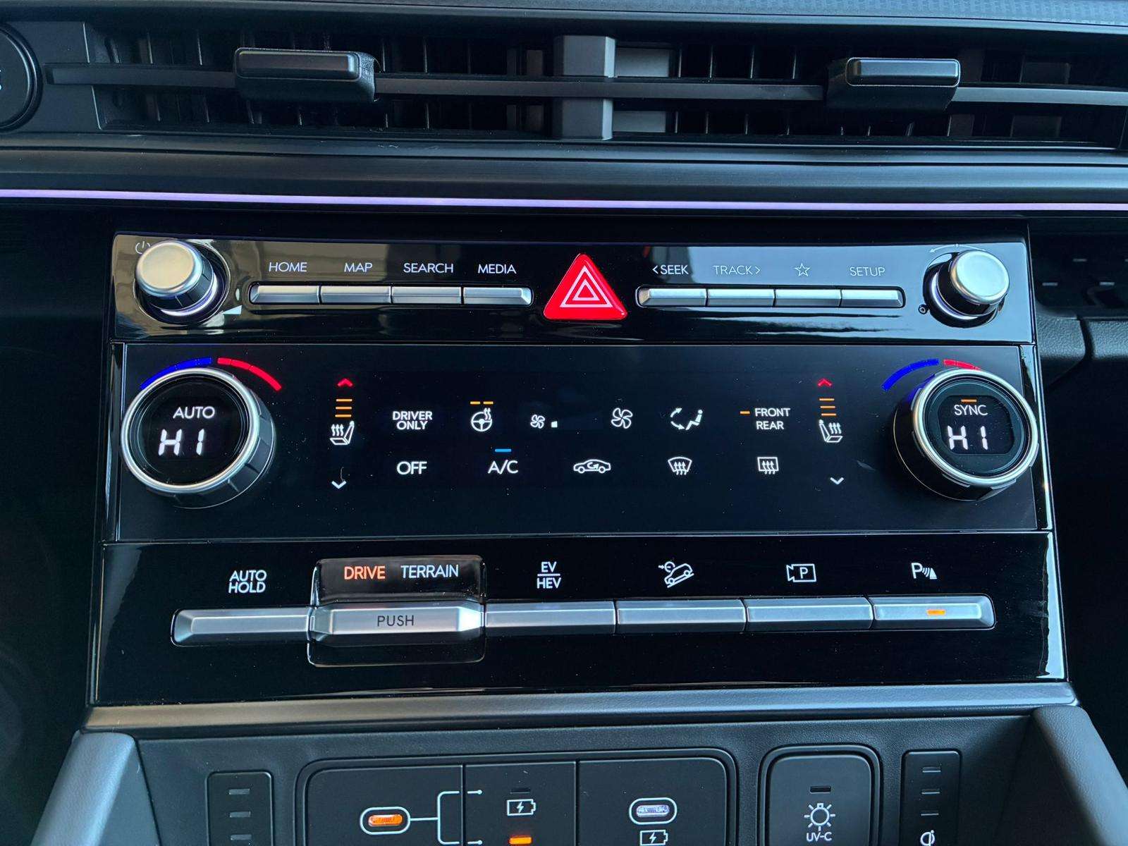 Fahrzeugbild eines Hyundai Santa Fe