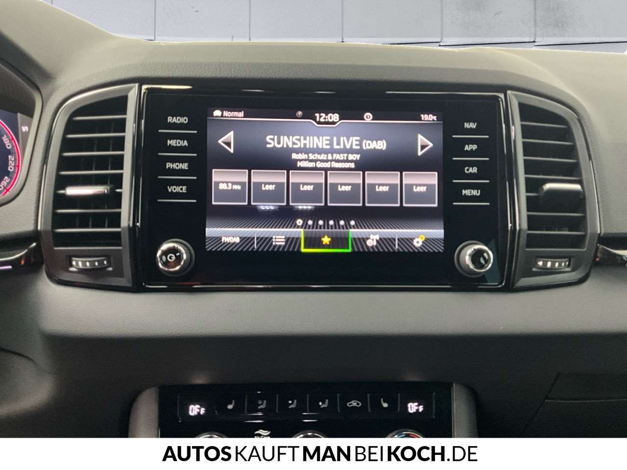 Fahrzeugbild eines Skoda Karoq