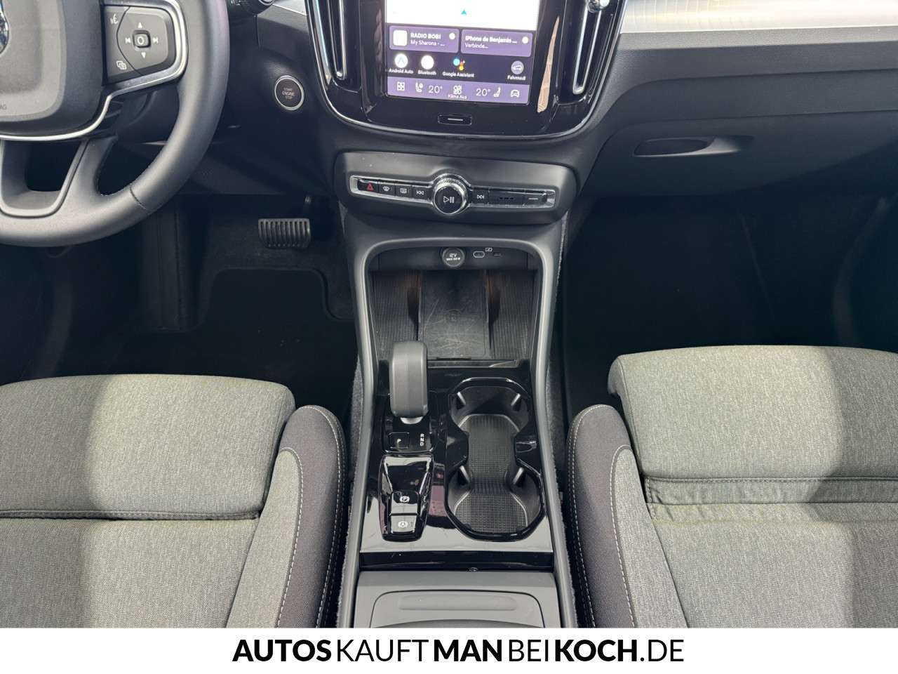 Fahrzeugbild eines Volvo XC40