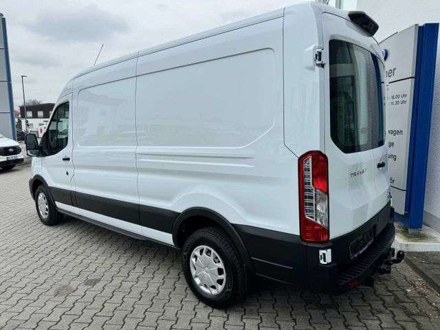 Fahrzeugbild eines Ford Transit