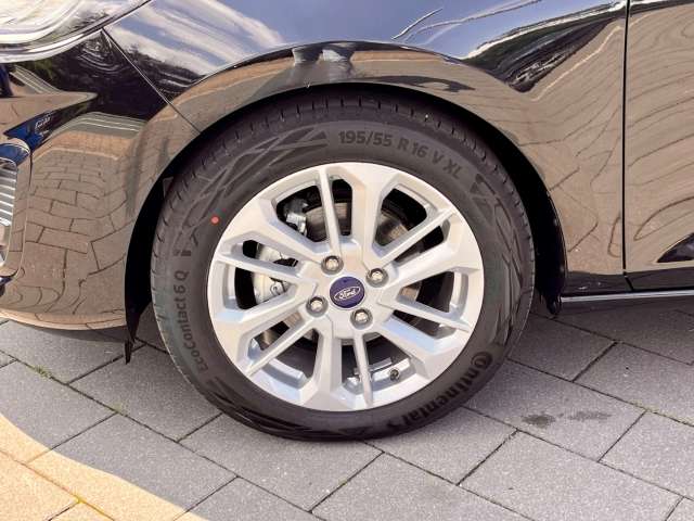 Fahrzeugbild eines Ford Fiesta