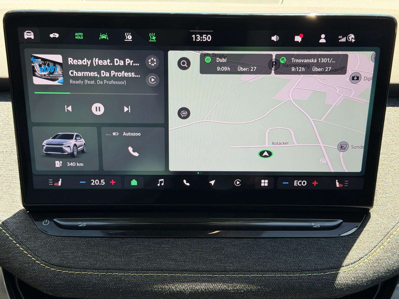 Fahrzeugbild eines Skoda ELROQ