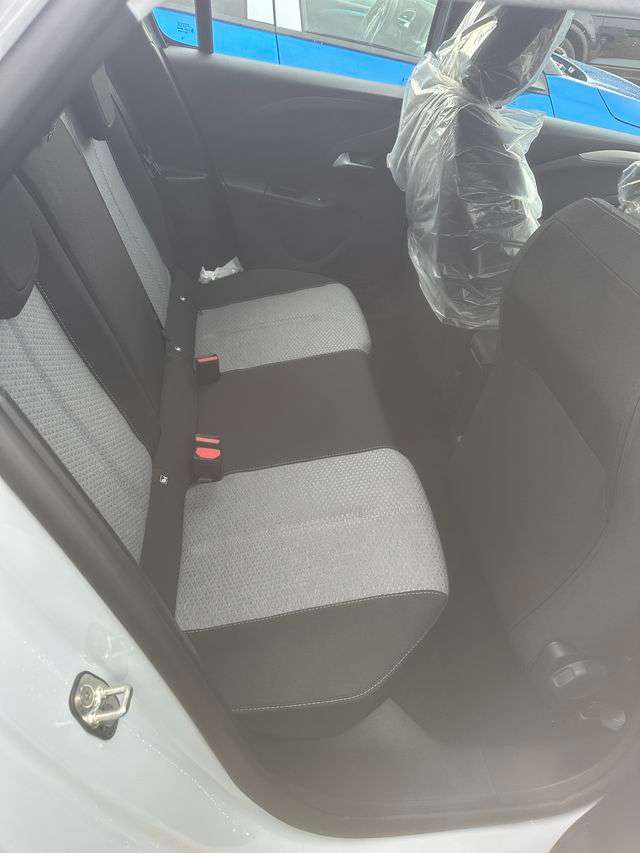 Fahrzeugbild eines Opel Corsa