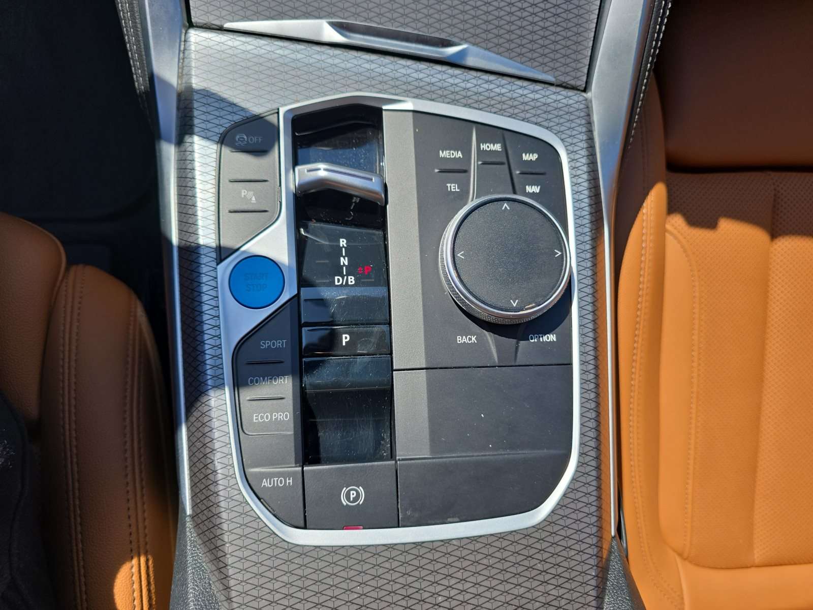 Fahrzeugbild eines BMW i4