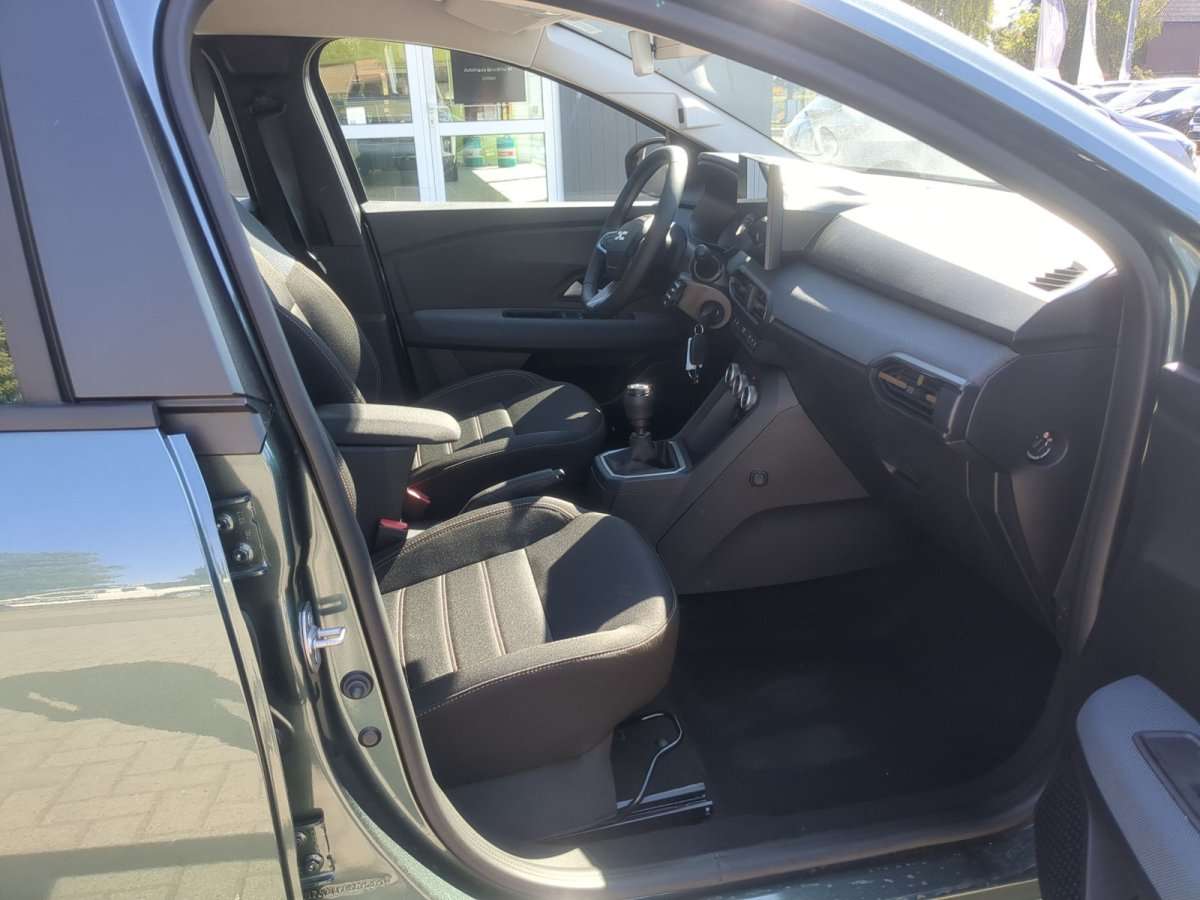 Fahrzeugbild eines Dacia Sandero