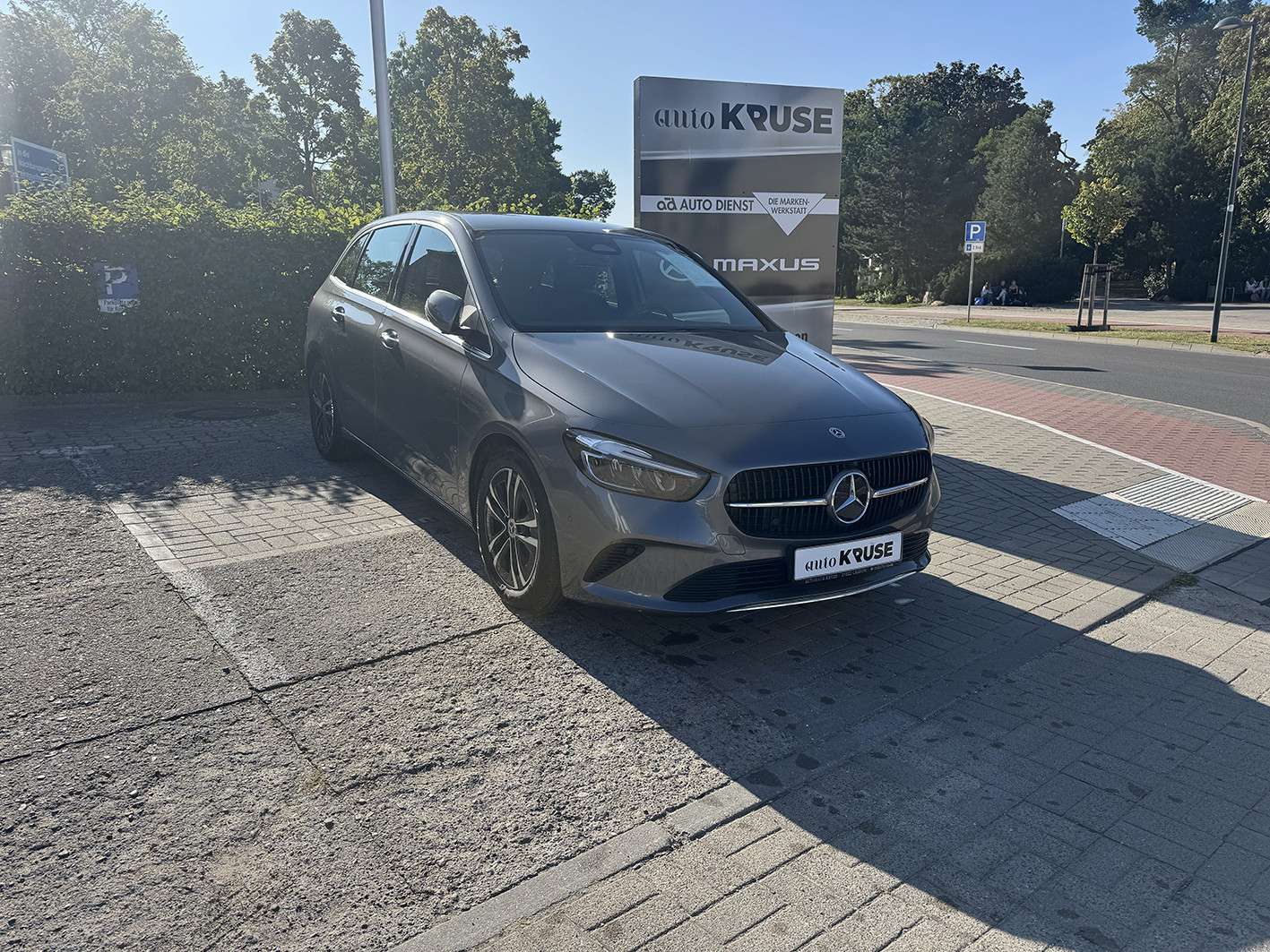 Fahrzeugbild eines Mercedes-Benz B-Klasse