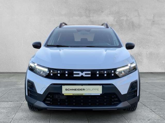 Fahrzeugbild eines Dacia Sandero