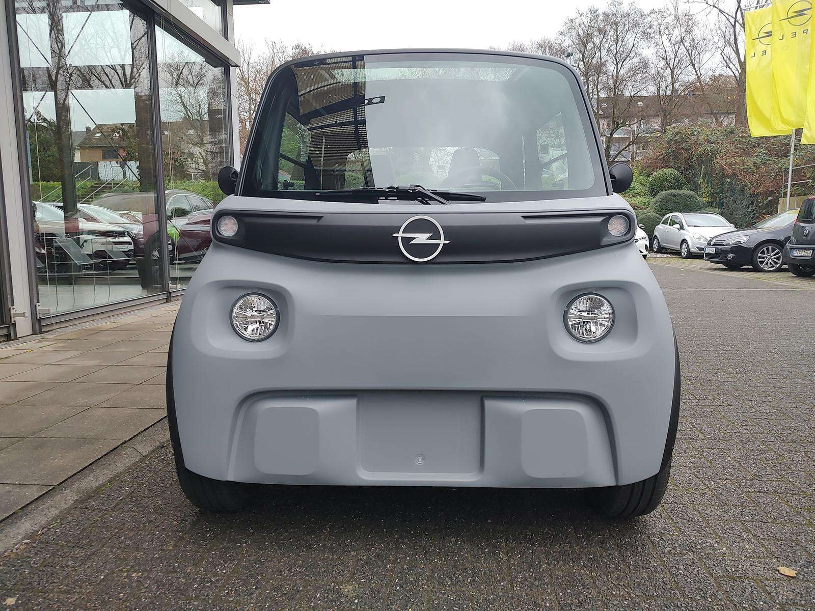 Fahrzeugbild eines Opel Rocks-e