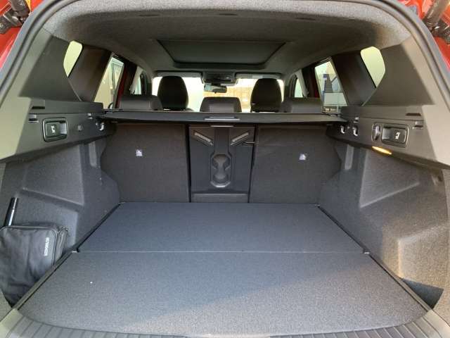 Fahrzeugbild eines Dacia Bigster