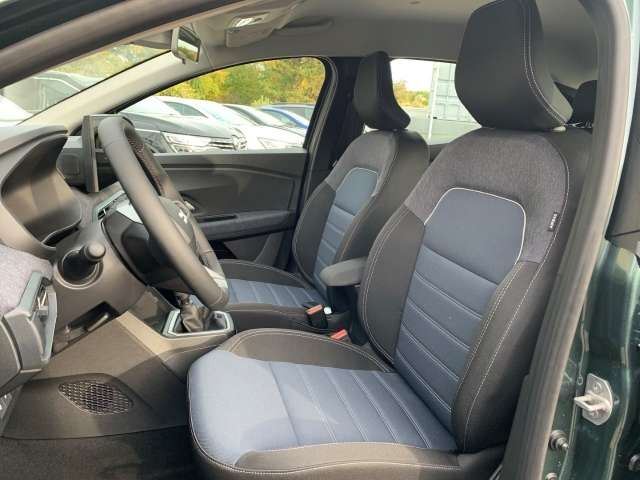 Fahrzeugbild eines Dacia Sandero