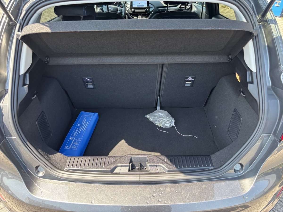 Fahrzeugbild eines Ford Fiesta
