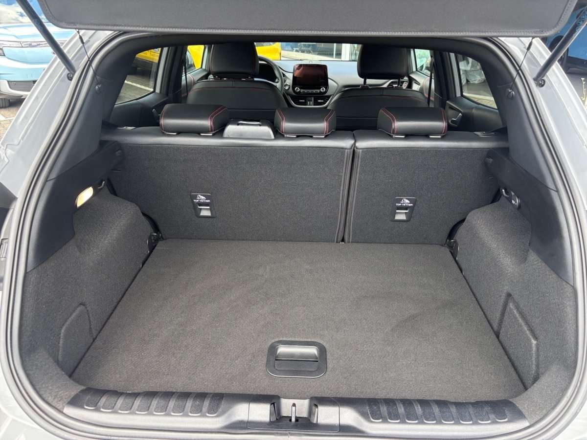 Fahrzeugbild eines Ford Puma