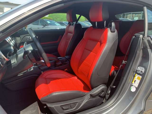 Fahrzeugbild eines Ford Mustang