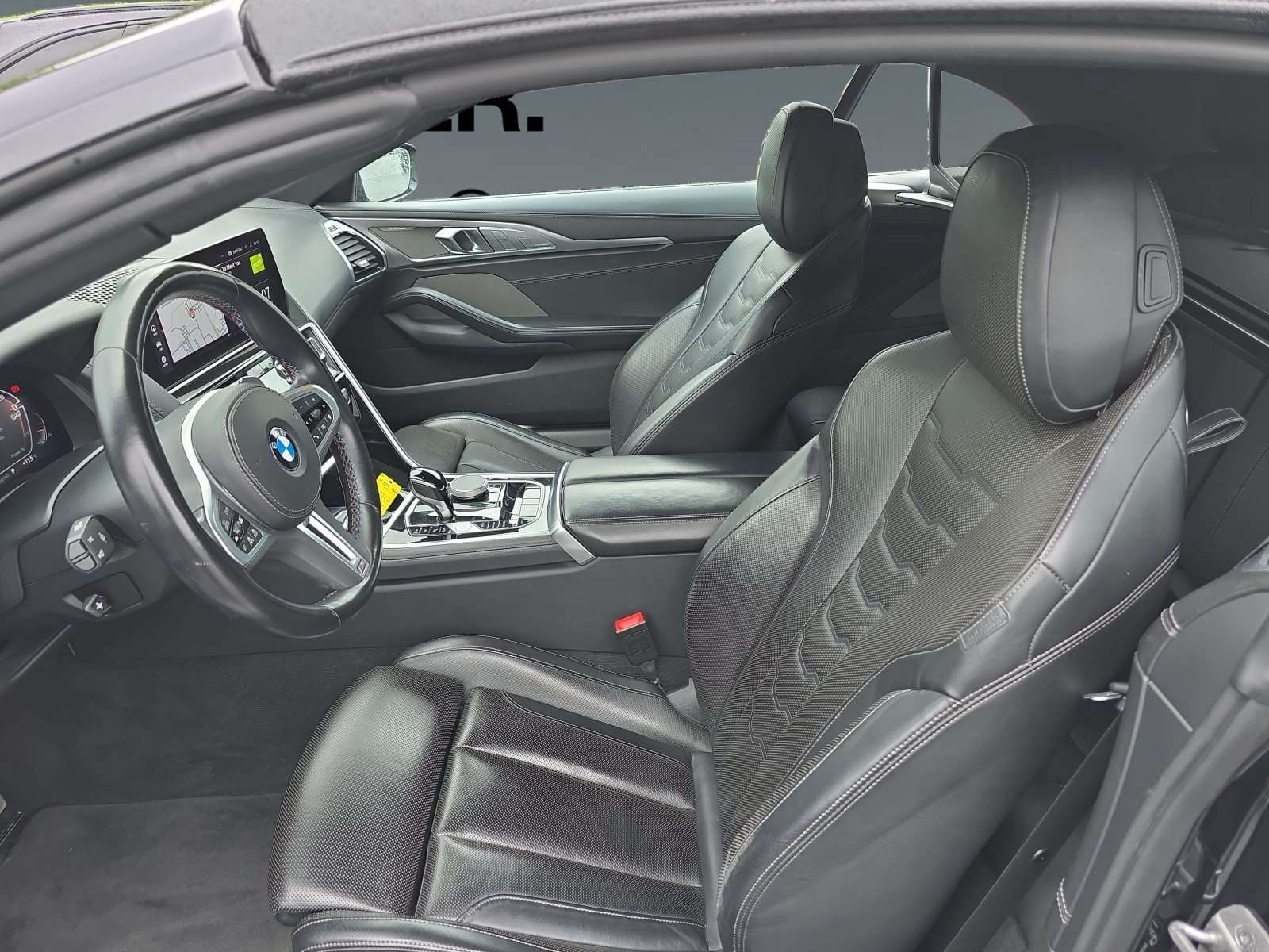 Fahrzeugbild eines BMW 8er-Reihe