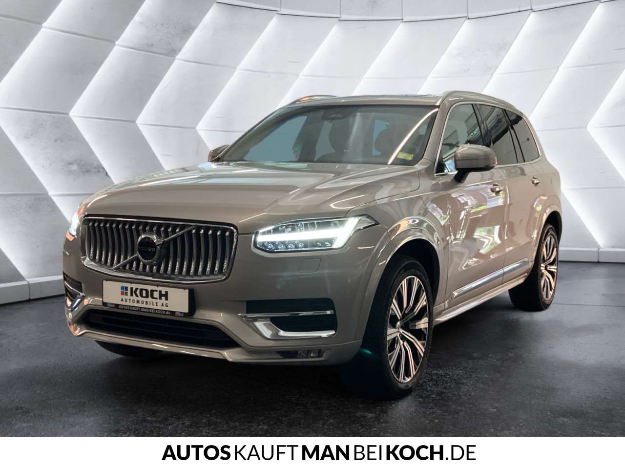 Fahrzeugbild eines Volvo XC90