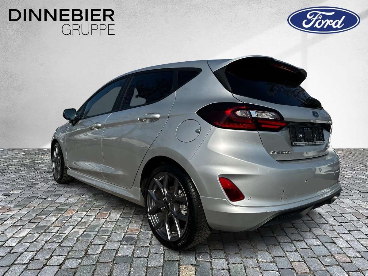 Fahrzeugbild eines Ford Fiesta