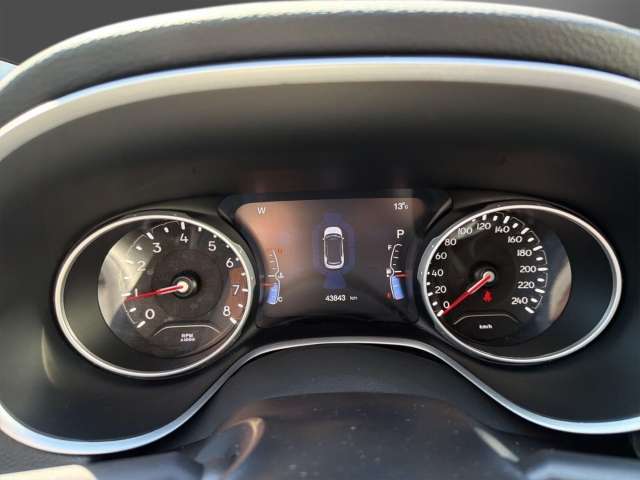 Fahrzeugbild eines Jeep Compass