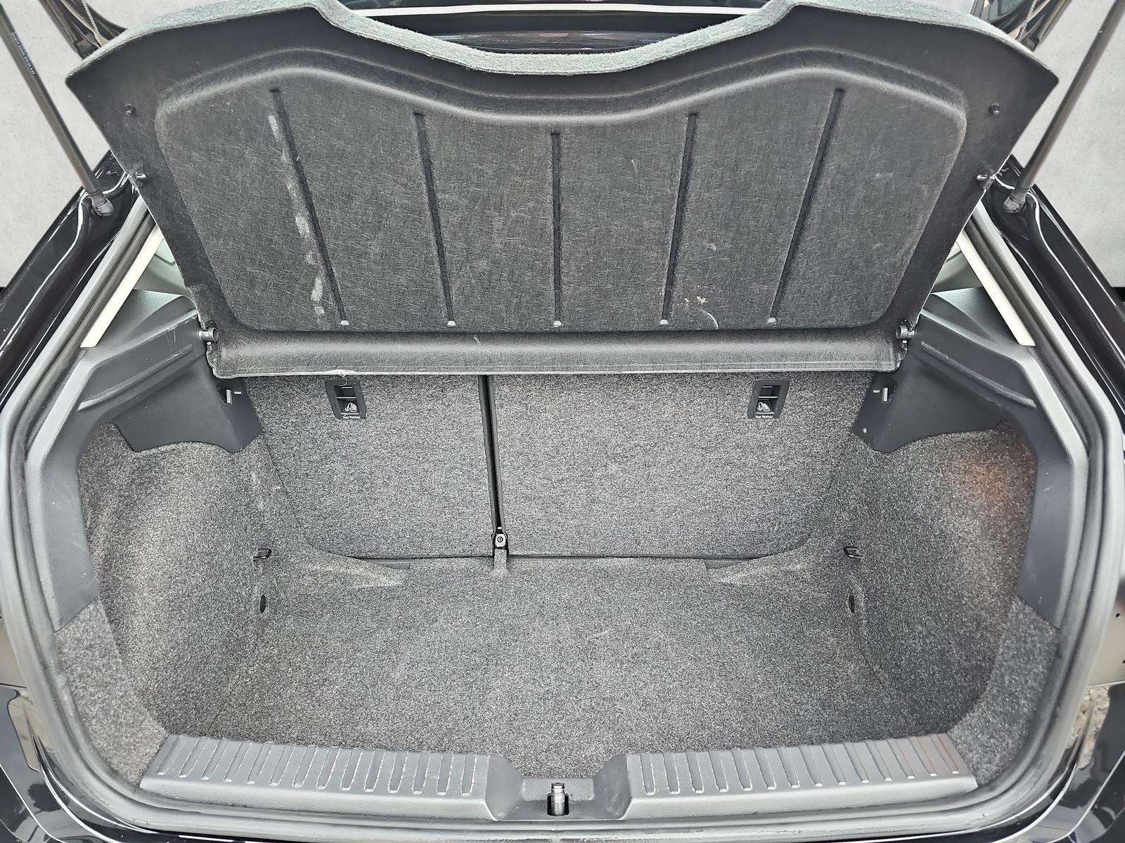 Fahrzeugbild eines SEAT Ibiza