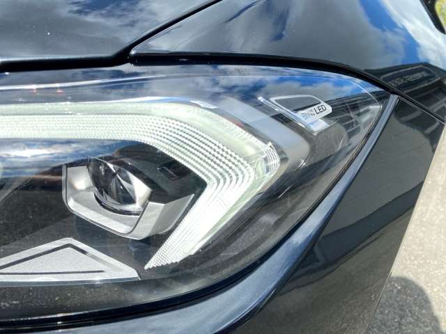 Fahrzeugbild eines BMW 3er-Reihe