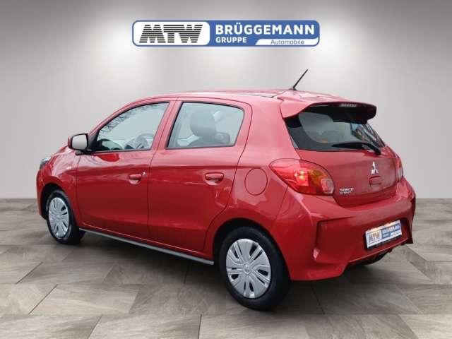 Fahrzeugbild eines Mitsubishi Space Star