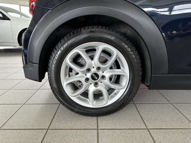 Fahrzeugbild eines MINI COOPER