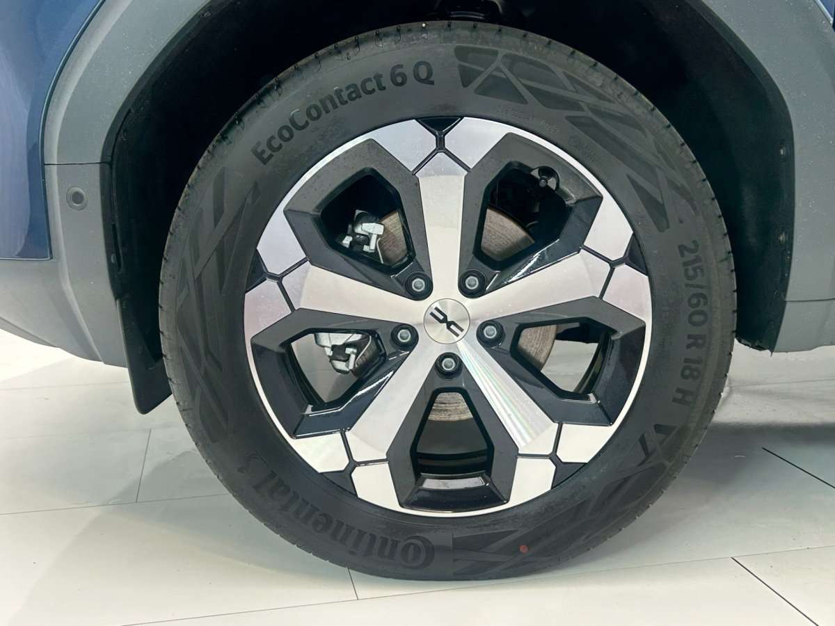 Fahrzeugbild eines Dacia Bigster