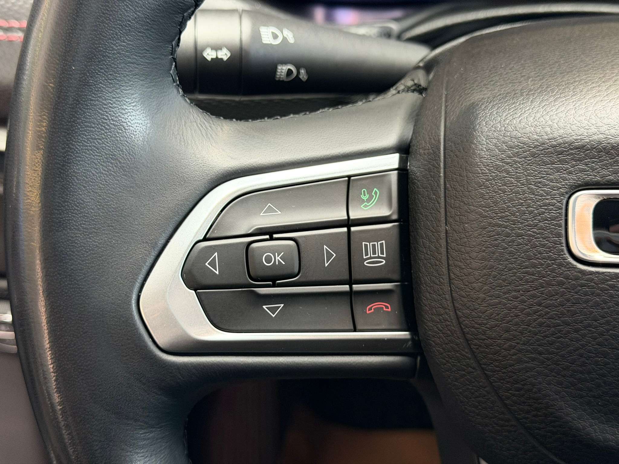 Fahrzeugbild eines Jeep Compass