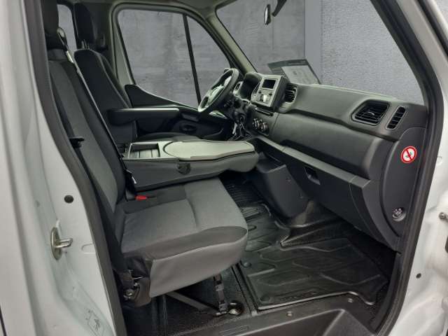 Fahrzeugbild eines Renault Master