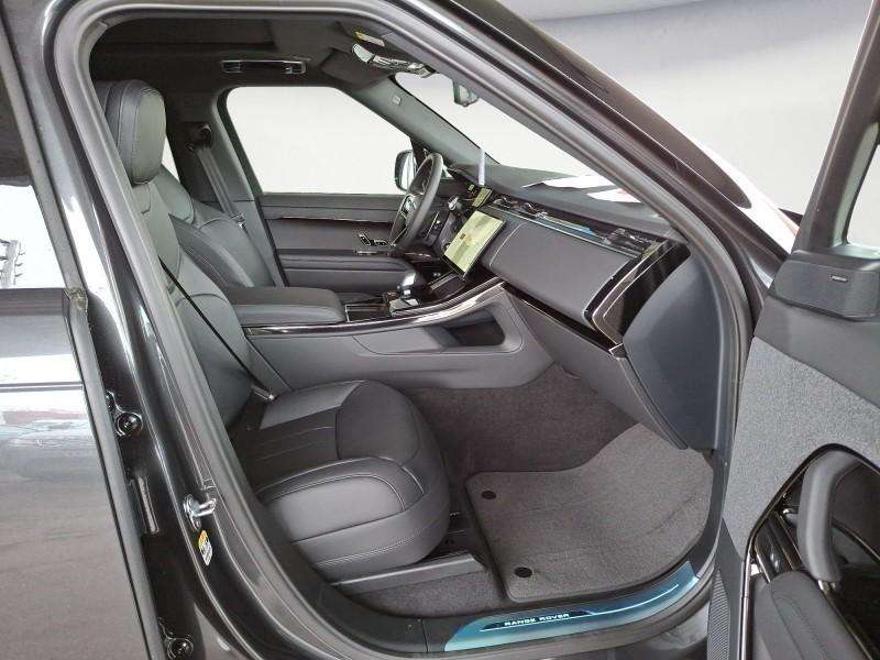 Fahrzeugbild eines Land Rover Range Rover Sport